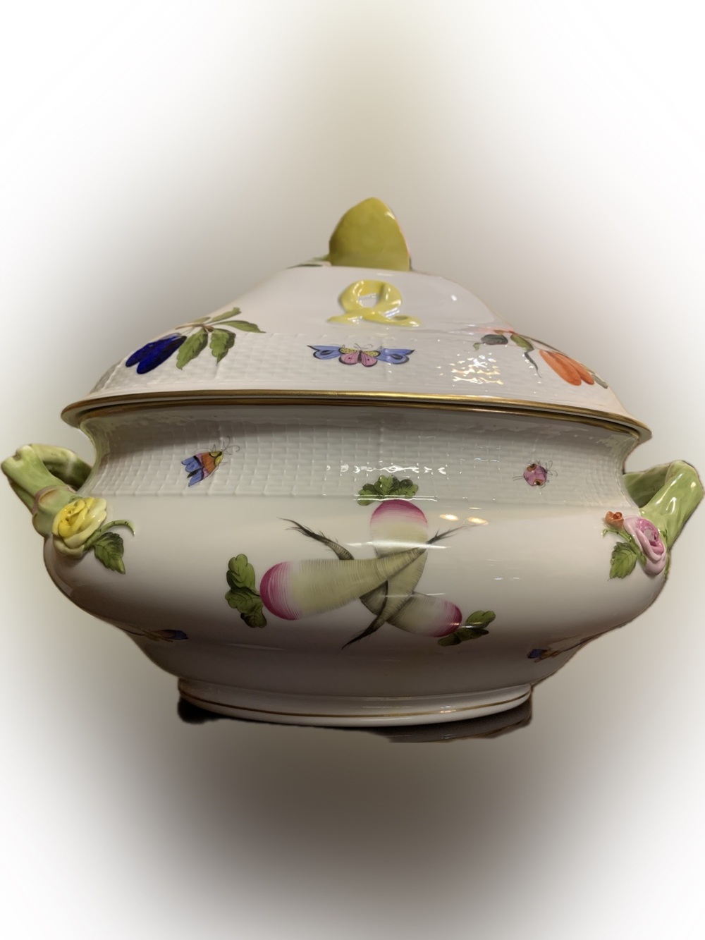 Herend Hungary Porcelain Soup Tureen - Market Garden Pattern - Hand Painted